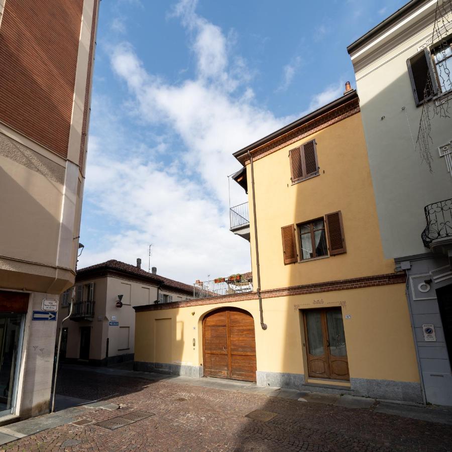 Appartement Casa Da Anna, Centro Storico Alloggio Di Design, Con Parcheggio à Alba  Extérieur photo